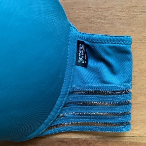 PINK Victoria’s Secret Bra - Picture 2 of 6